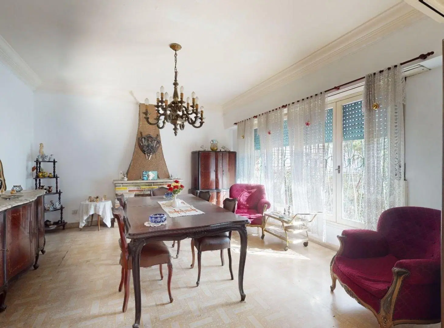 VENTA PH 3 AMB+COCHERA+PATIO C/PARRILLA en Liniers 2