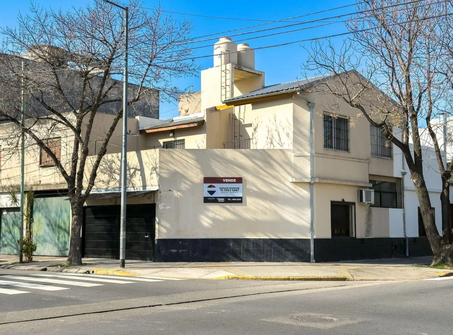 VENTA CASA 5 AMB CON 2 COCHERAS POMPEYA 2