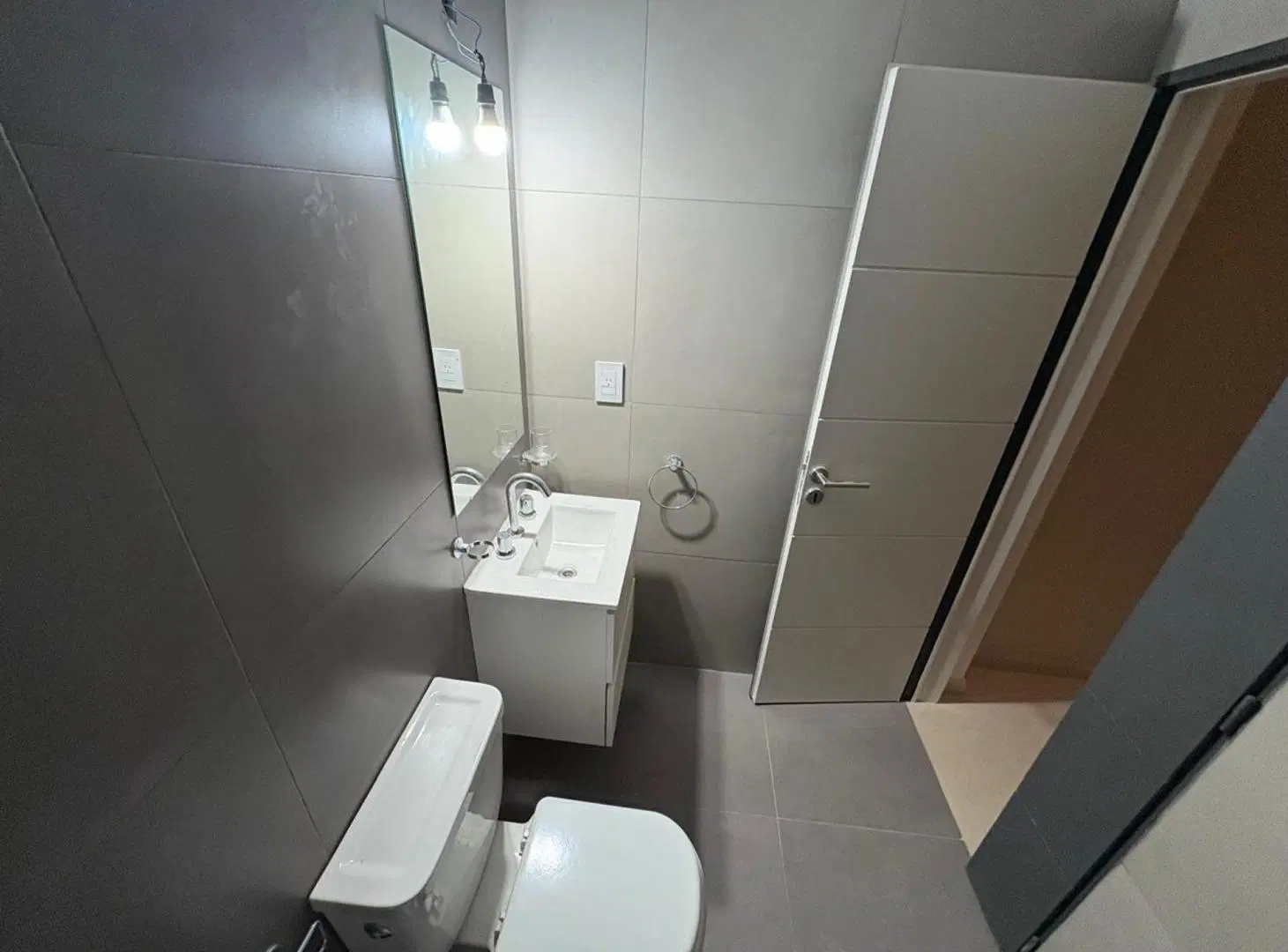 VENTA MONOAMB A ESTR ALMAGRO IDEAL CONSULTORIO 8
