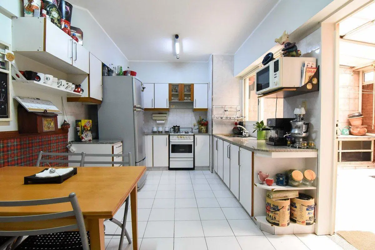 VENTA SEMIPISO 3amb COCHERA BALCON PATIO CABALLITO 5