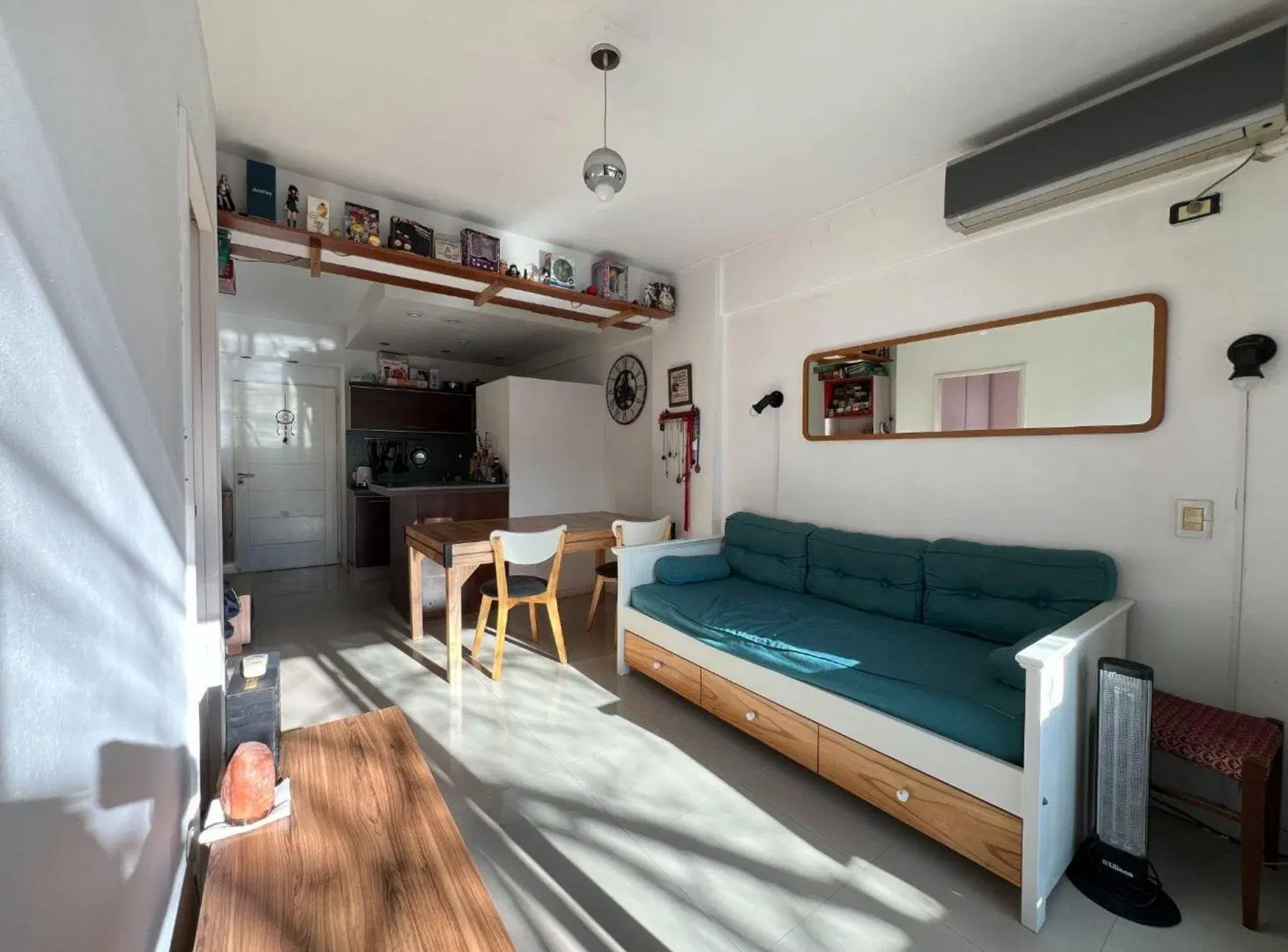 Venta Dto 2 amb al frente con balcón Villa Crespo 5