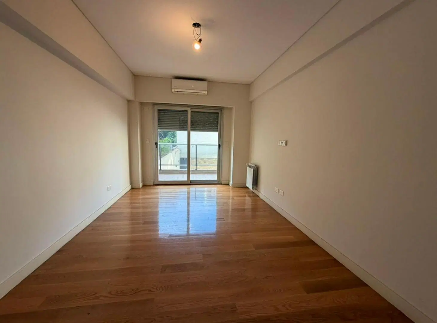 VENTA 4 AMB C/2 BALCON Y PARRILLA 1 COCH CABALLITO 8