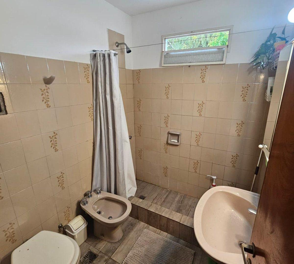 Foto de Venta departamento 2 ambientes Sáenz Peña luminoso, imagen 5