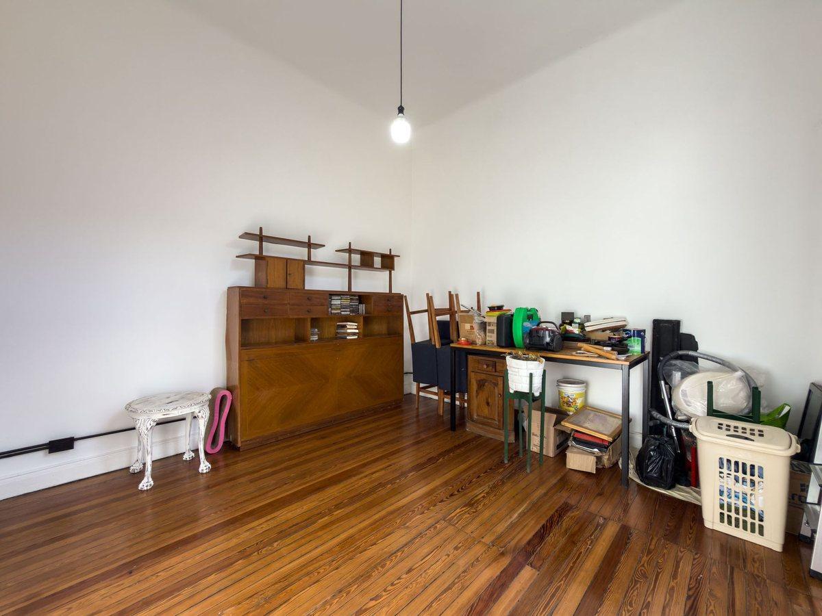 Foto de VENTA DEPARTAMENTO DE 4 AMBIENTES EN MONTSERRAT, imagen 2