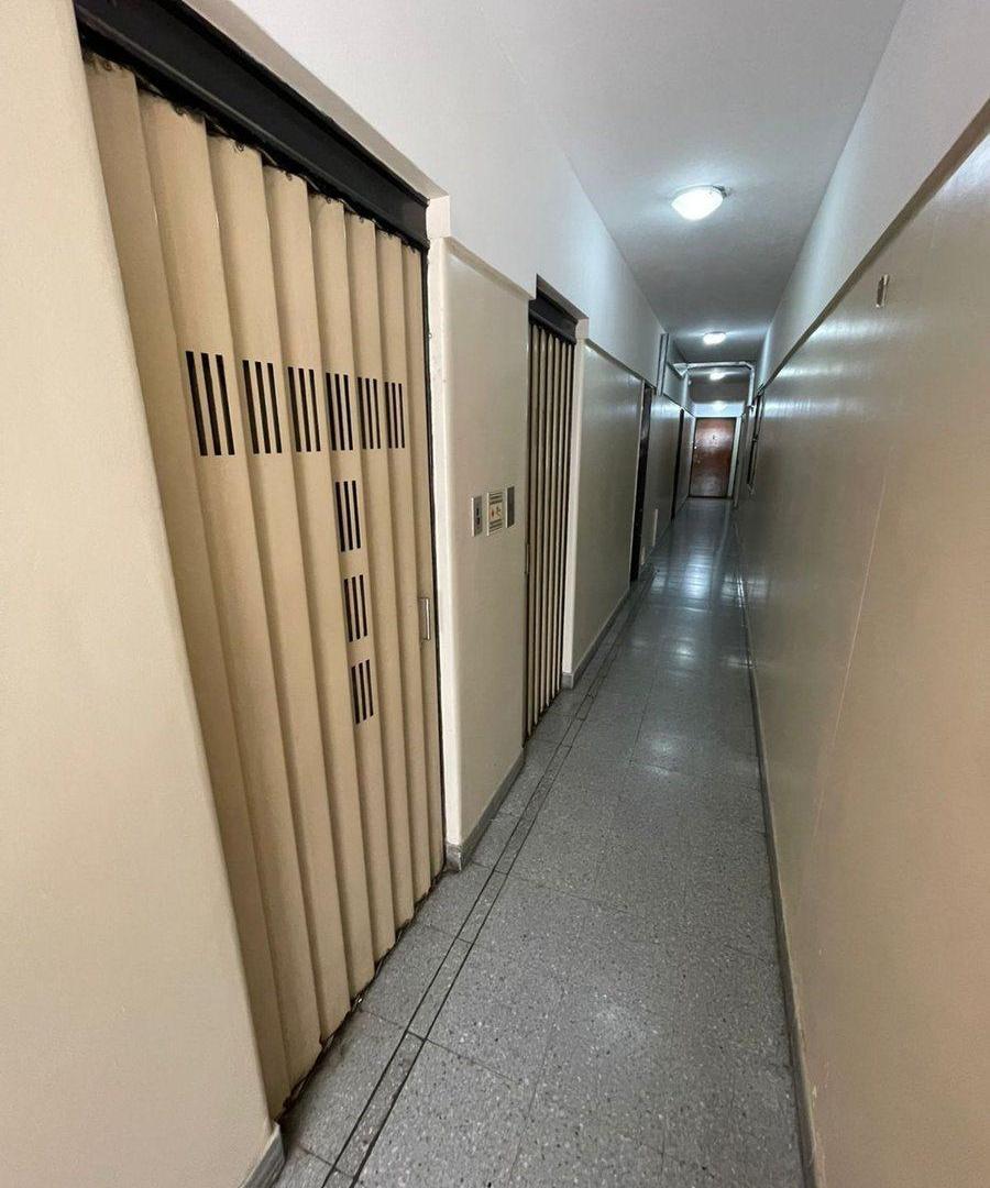 Foto de VENTA DEPARTAMENTO 2 AMB EN CABALLITO APTO CREDITO, imagen 3
