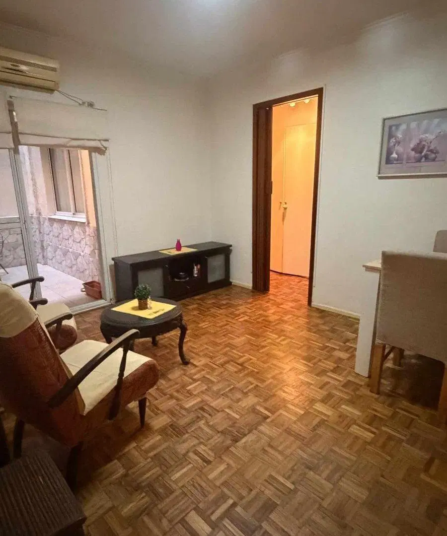 EXCELENTE 2 AMBIENTES CON PATIO 4