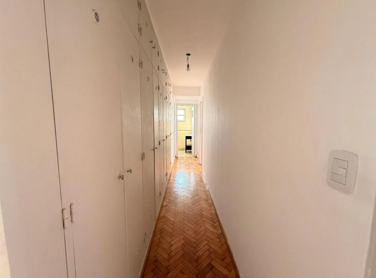 VENTA DPTO. 4 AMB. PARQUE PATRICIOS BALCÓN APTO C. 5