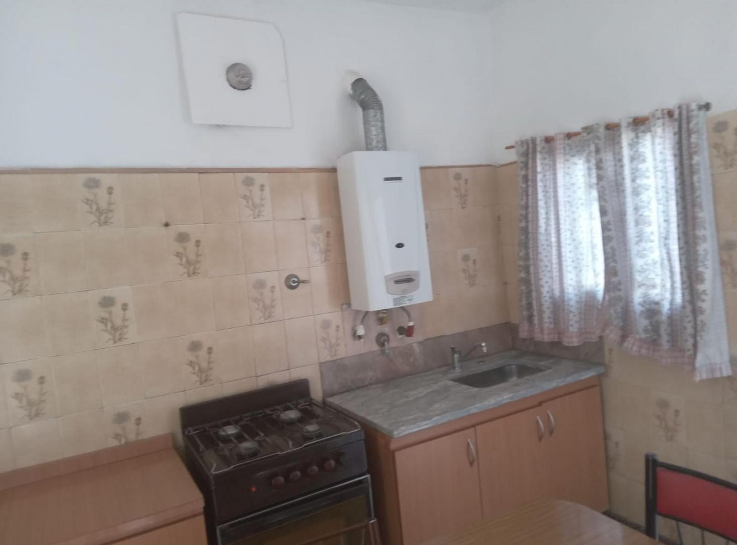 Foto de Casa sobre lote propio de 339 m² – Gran potencial, imagen 5
