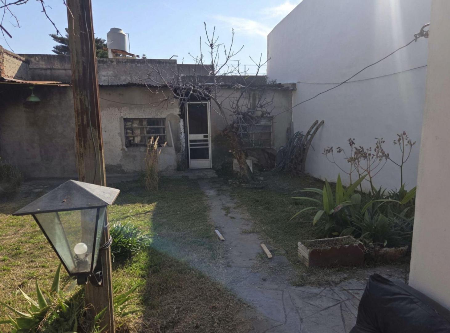 Foto de Casa sobre lote propio de 339 m² – Gran potencial, imagen 4