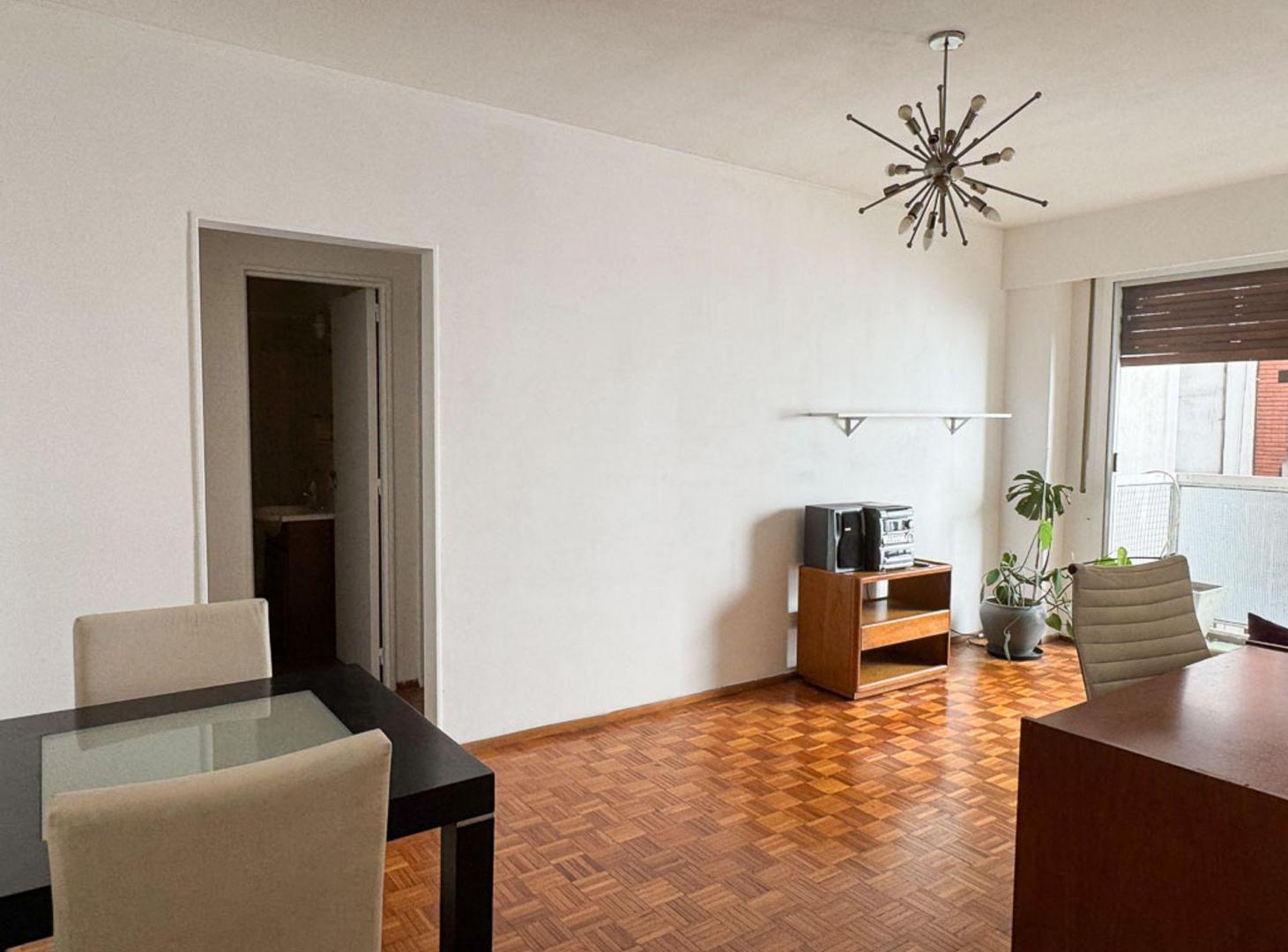 Foto de VENTA DEPARTAMENTO 2 AMBIENTES SAN TELMO, P. COLON, imagen 3