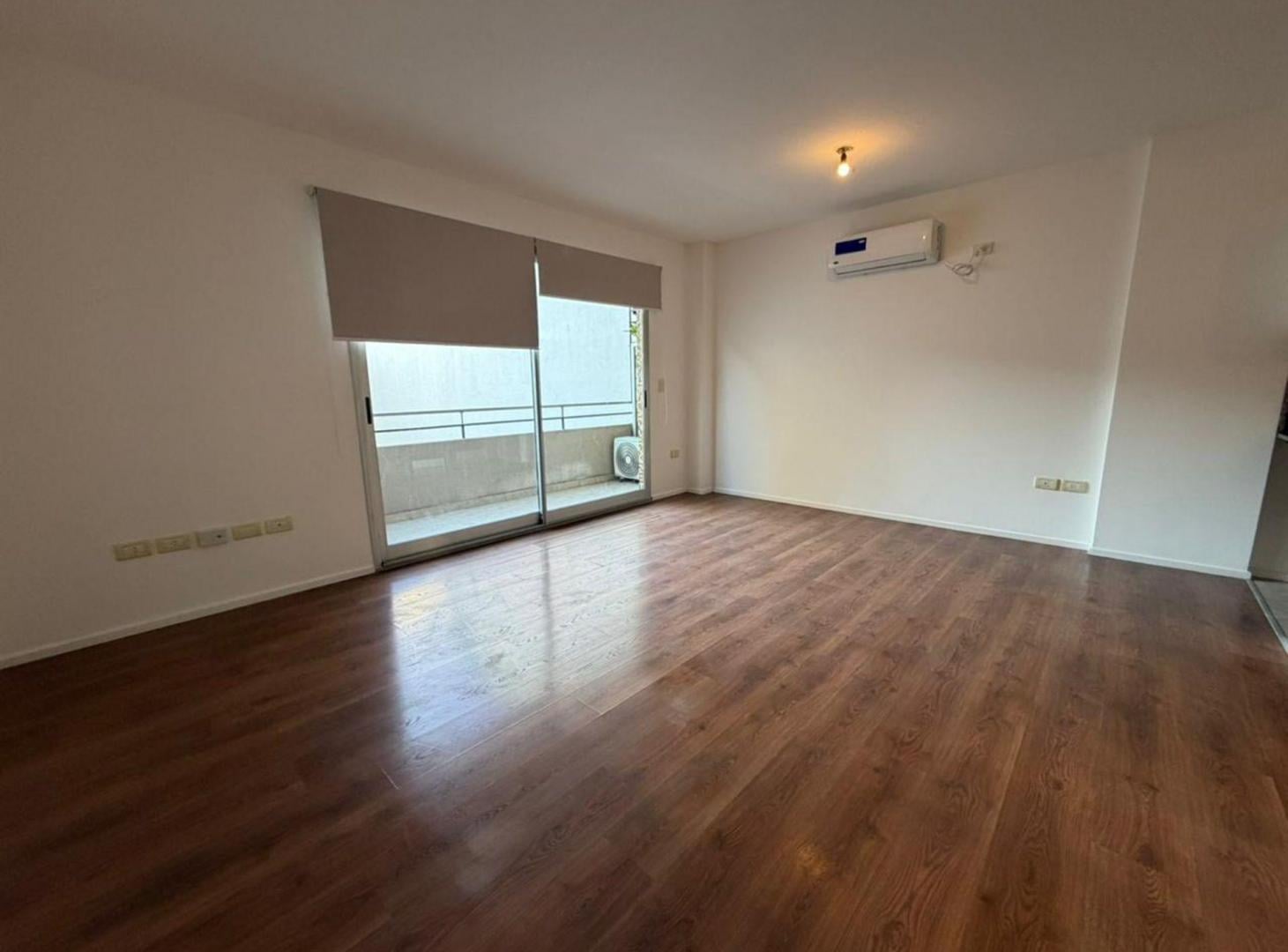 Foto de MONOAMBIENTE 38M2 ALMAGRO CON BALCÓN, SUM LAUNDRY, imagen 2