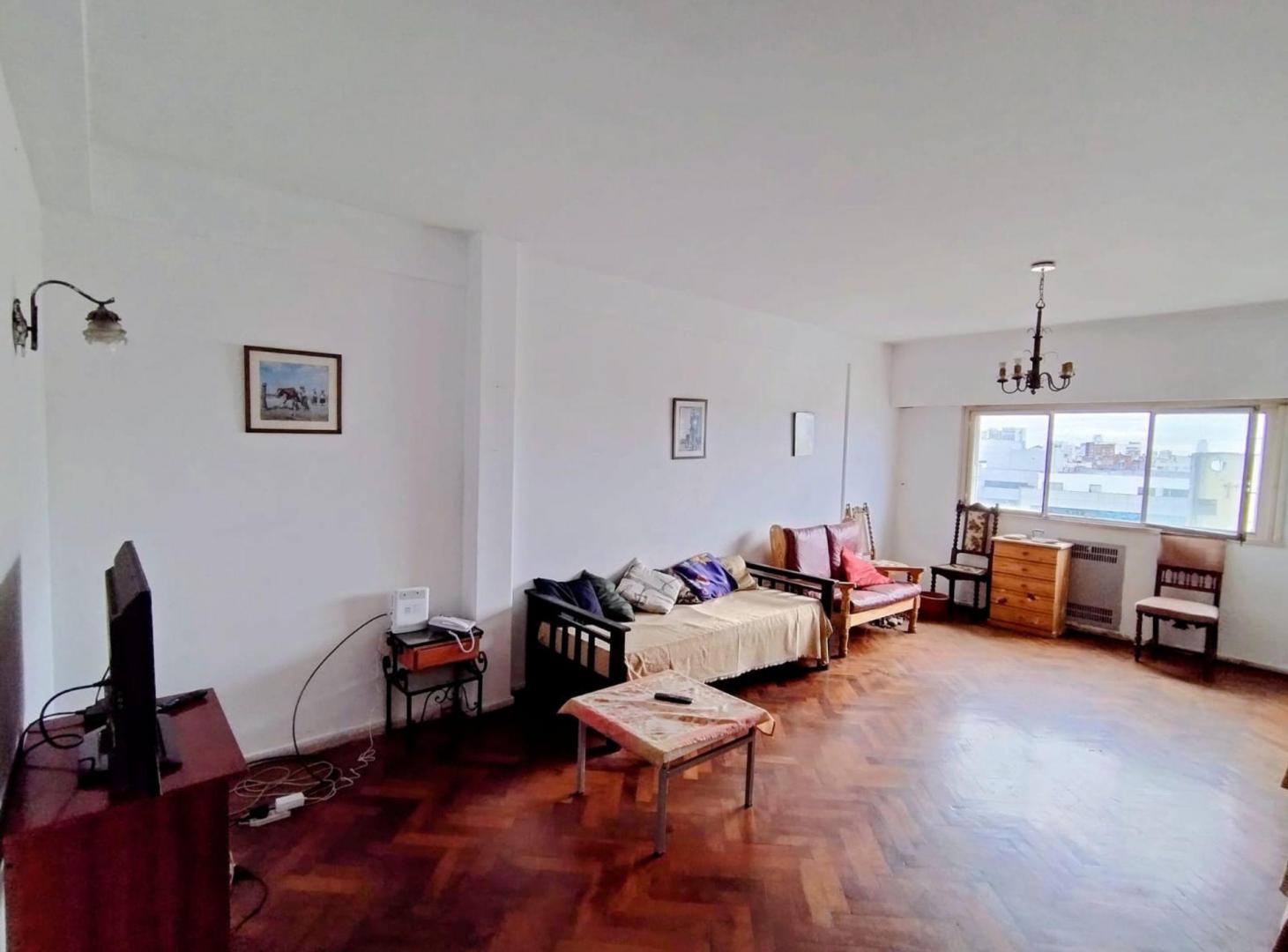Foto de DEPTO 3 AMB EN VENTA ALMAGRO BALCON VISTA ABIERTA, imagen 2