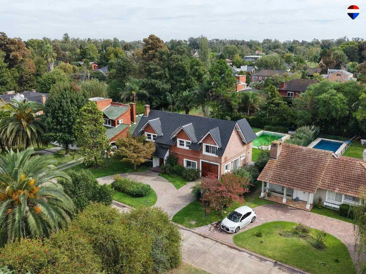 VENTA CASA BOCA RATON PILAR 5 AMB C/PILETA FINANC 3