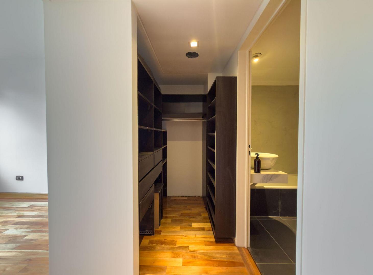 Foto de VENTA DEPTO PISO 4 AMB C/ 2 COCHERAS CABALLITO, imagen 1