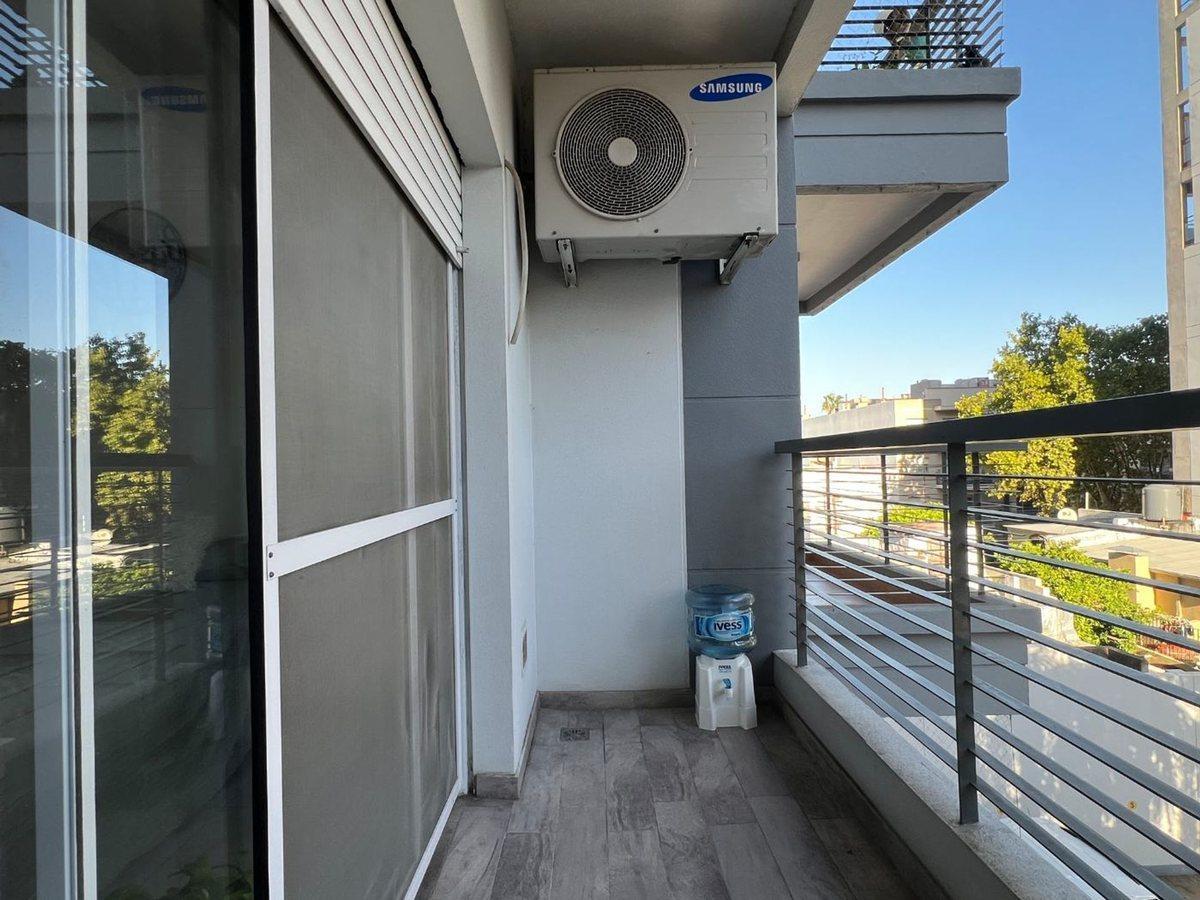Foto de VENTA MONOAMBIENTE CON BALCON IMPECABLE, BANFIELD, imagen 4