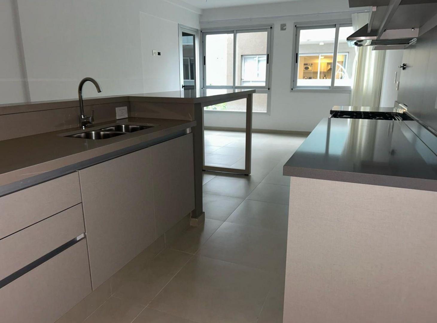 Foto de VENTA DEPTO 4 AMB A ESTRENAR CABALLITO, imagen 4