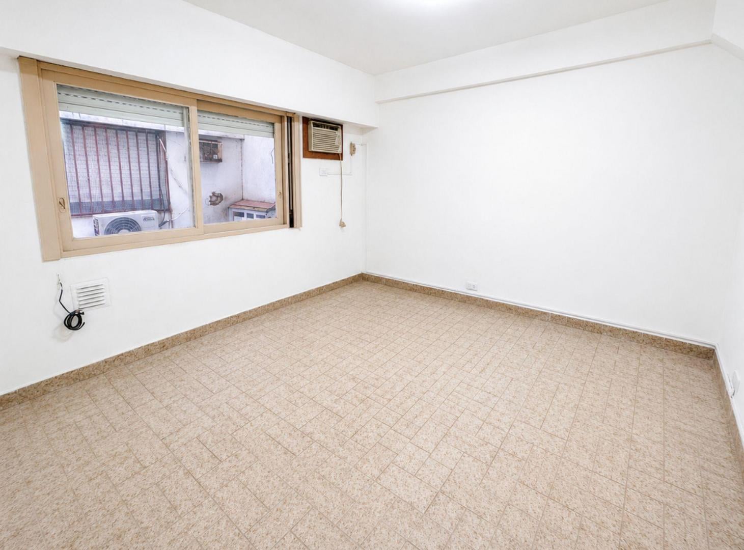 Foto de DEPARTAMENTO EN ALQUILER MONOAMBIENTE SAN NICOLAS, imagen 1