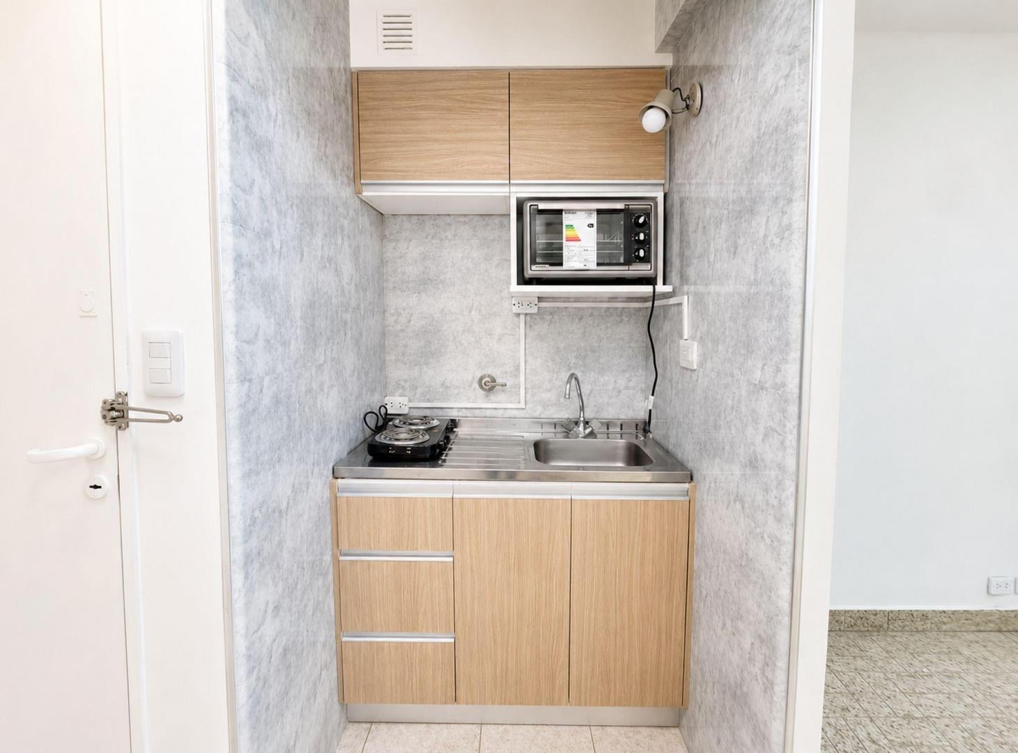 Foto de DEPARTAMENTO EN ALQUILER MONOAMBIENTE SAN NICOLAS, imagen 5