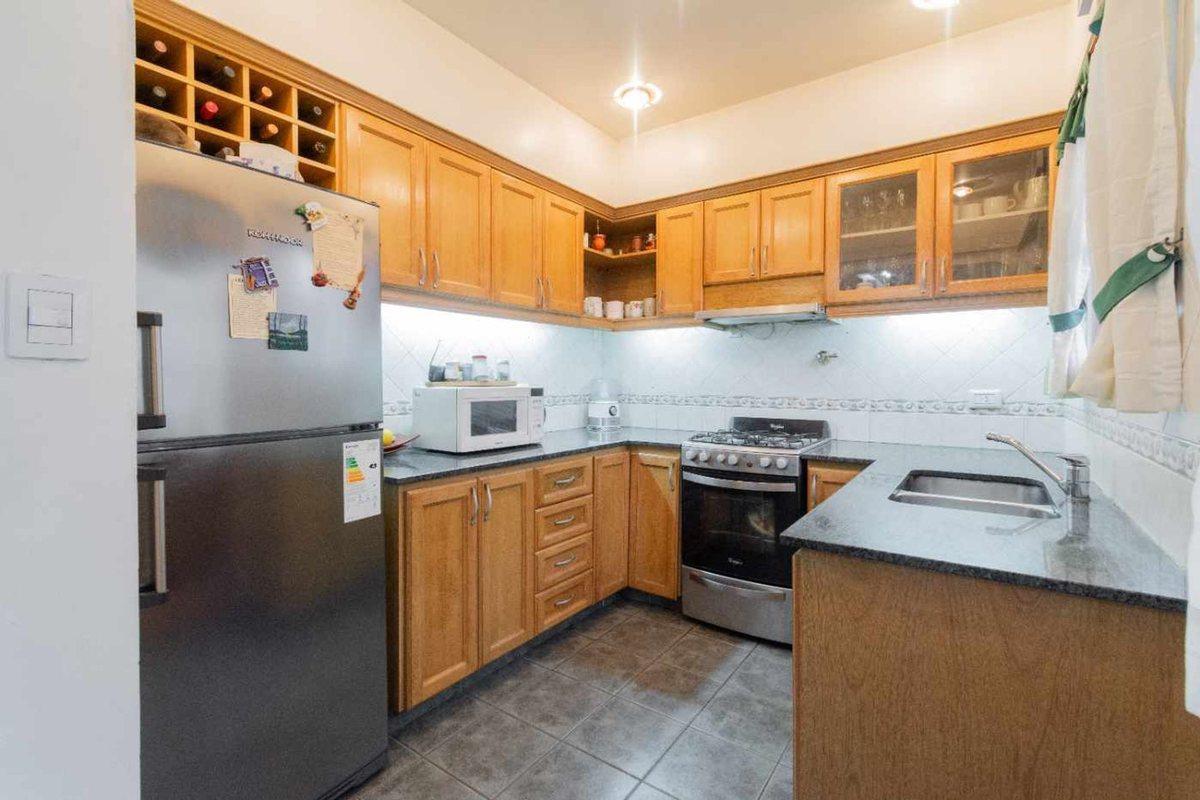 Foto de CASA TRIPLEX DE 4 AMBIENTES EN VENTA RAMOS MEJIA, imagen 3