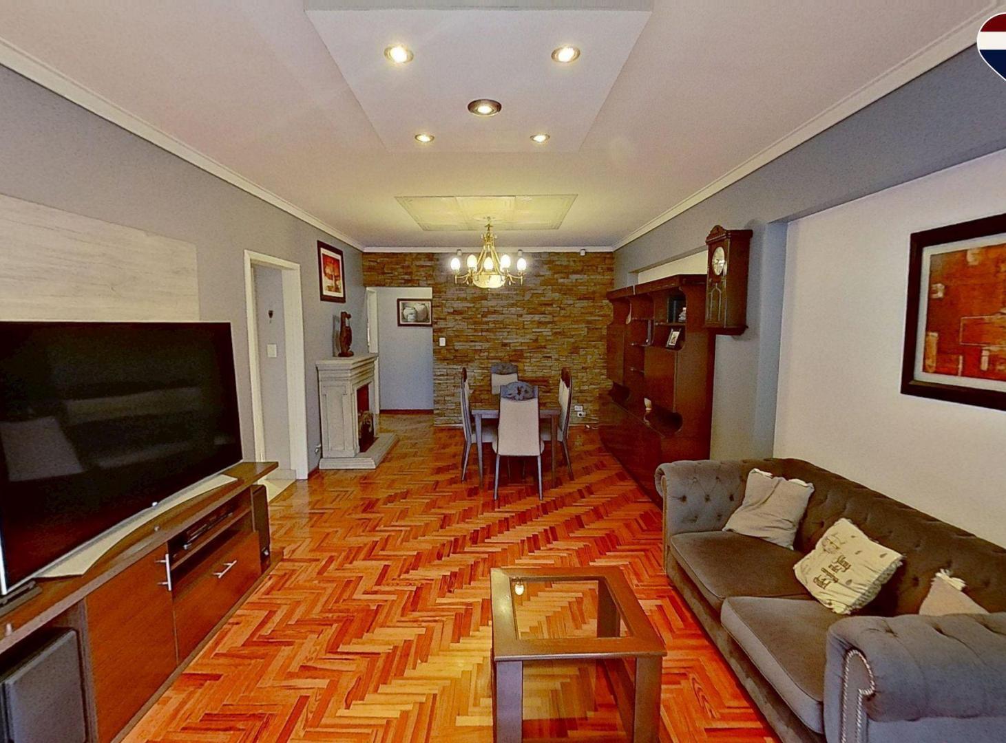 Foto de Depto. Venta 4 amb con coc y depen. Villa del Parq, imagen 3