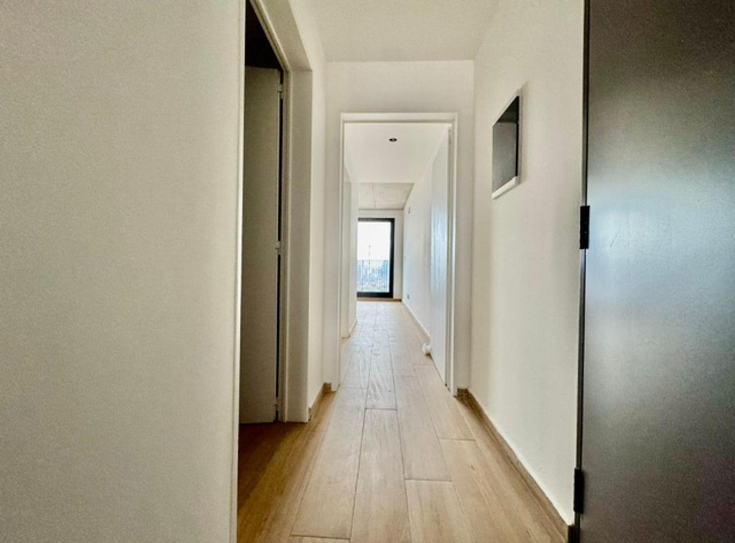 Foto de Dto 2 ambientes en venta c/toilette Colegiales, imagen 3
