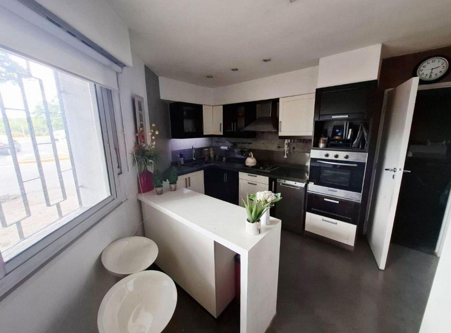 Foto de VENTA CASA 5 AMB TERRAZA QUINCHO COCHERA CABALLITO, imagen 3