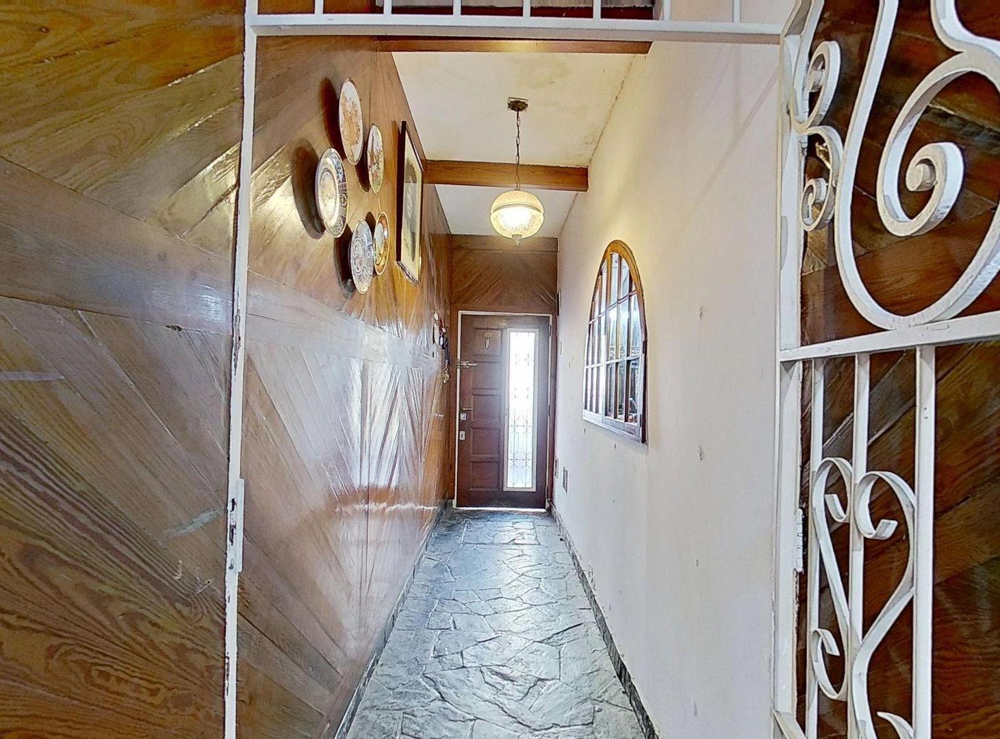 Foto de VENTA CASA 4 AMB COCHERA TERRAZA QUINCHO PARRILLA, imagen 3