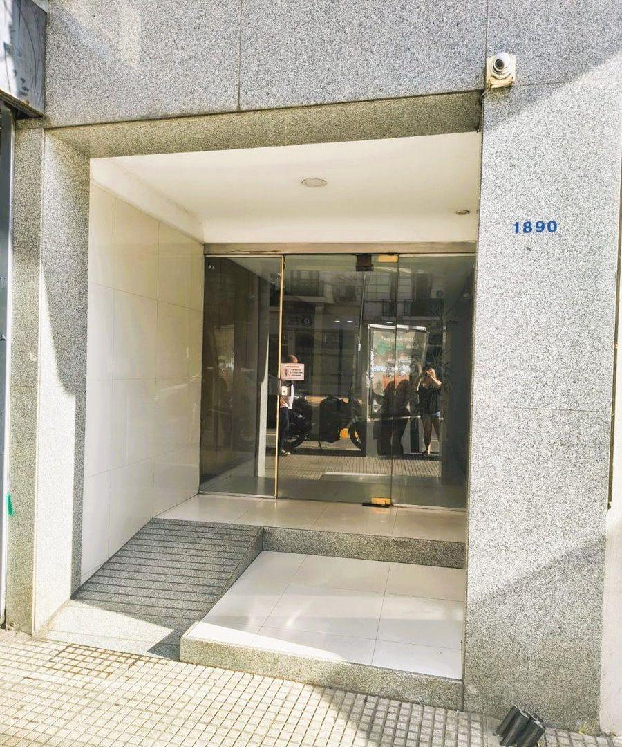 Foto de Venta Departamento 2 amb frente Balvanera, imagen 1