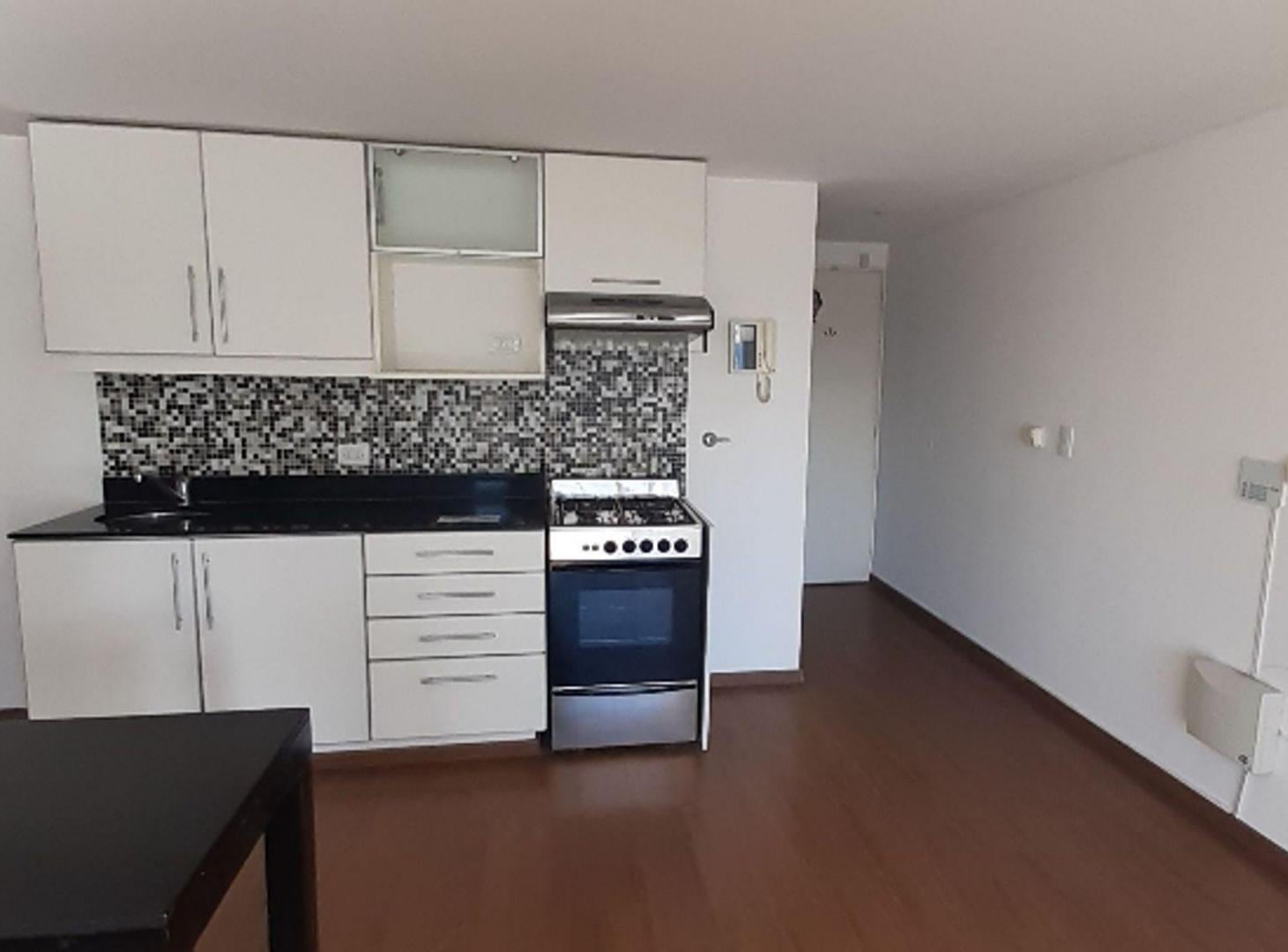 Foto de Venta monoambiente apto crédito con balcón Núñez, imagen 4