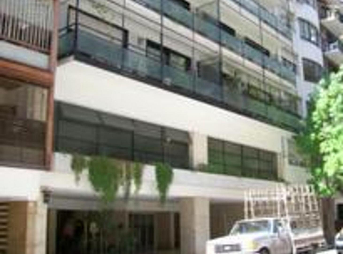 Foto de VENTA DE COCHERA FIJA EN RECOLETA – APTA SUV, imagen 2