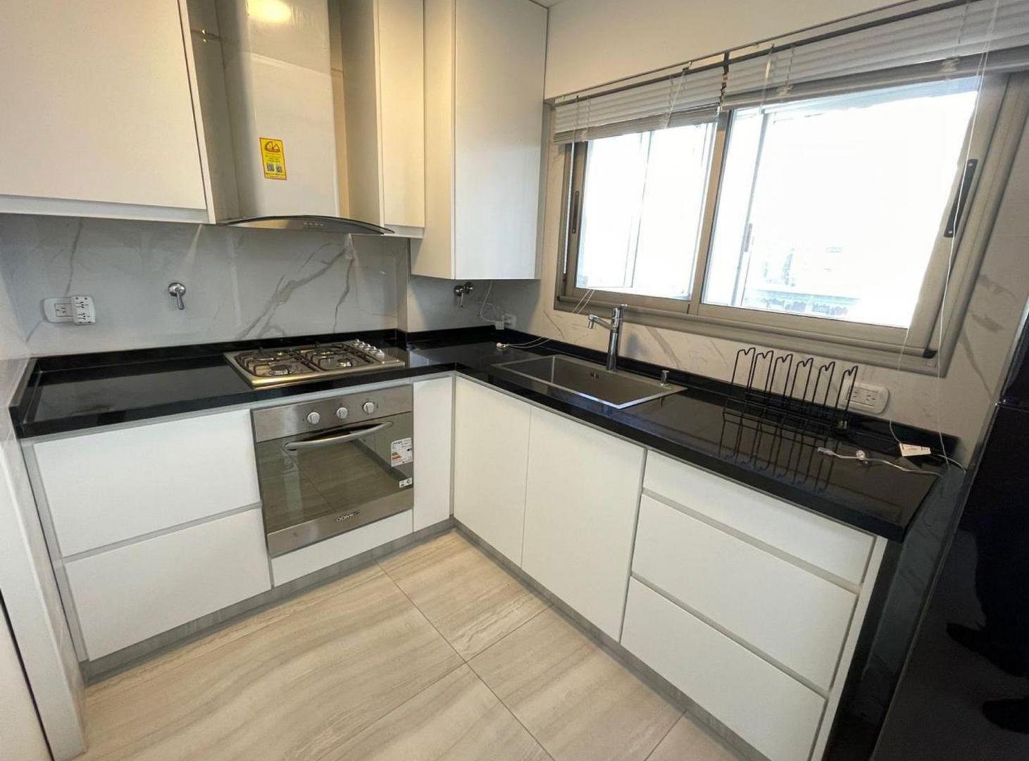 Foto de VENTA DEPATRAMENTO PISO DE 4 AMBIENTES VILLA LURO, imagen 5
