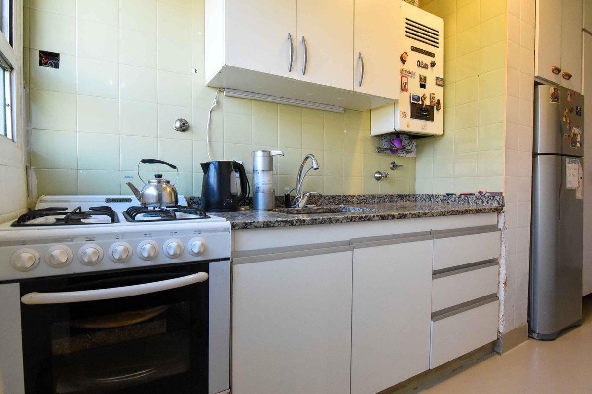 Foto de VENTA 3 AMB CON BALCON SUPER LUMINOSO VILLA CELINA, imagen 3