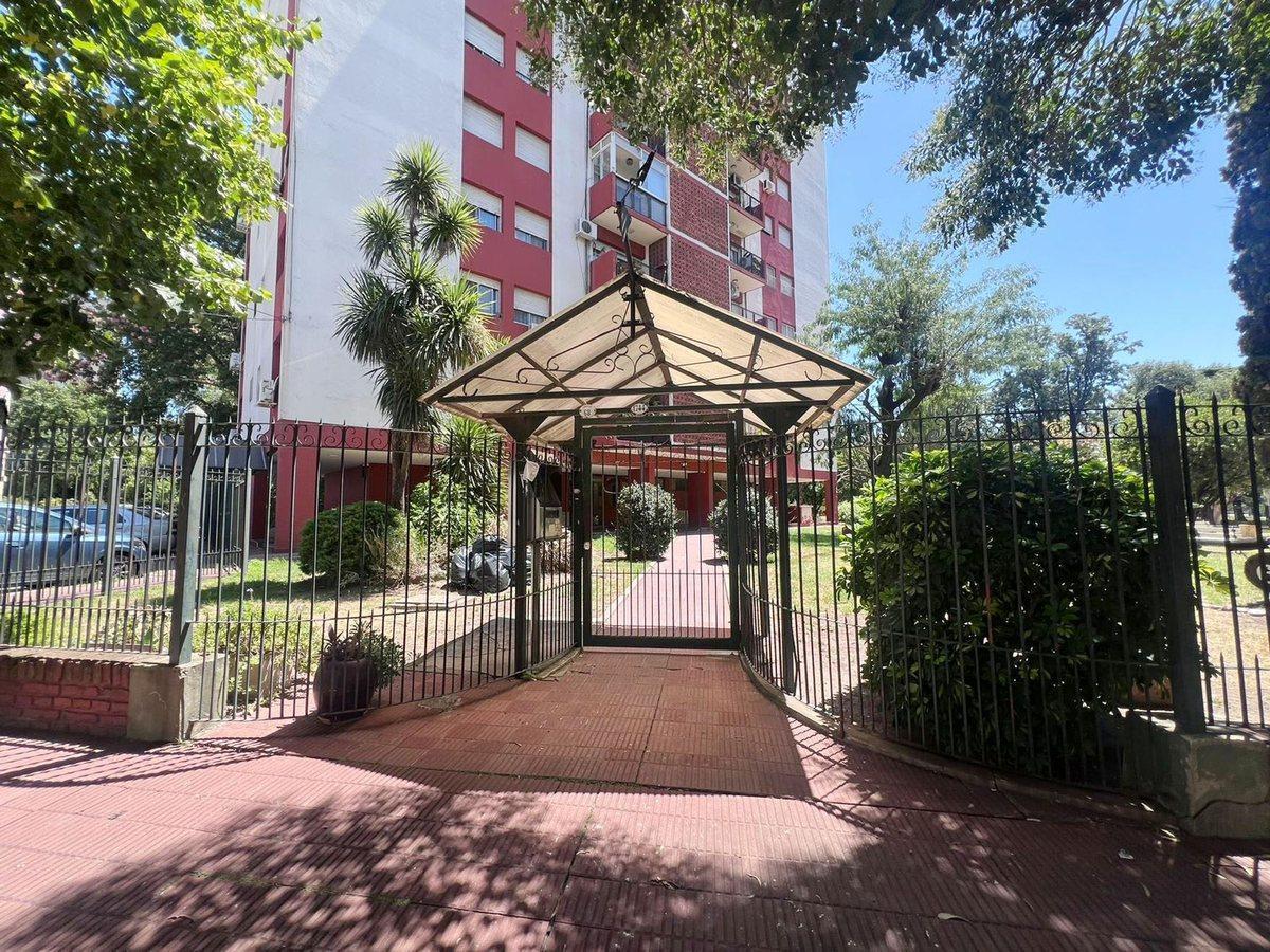 Foto de VENTA 3 AMB CON BALCON SUPER LUMINOSO VILLA CELINA, imagen 5
