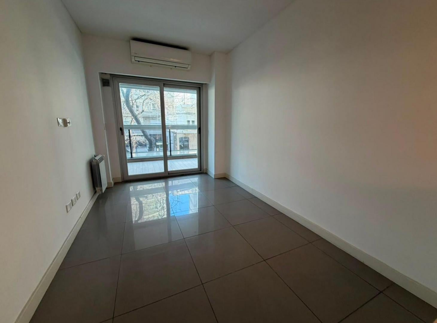 Foto de VENTA 4 AMB C/2 BALCON Y PARRILLA 1 COCH CABALLITO, imagen 2