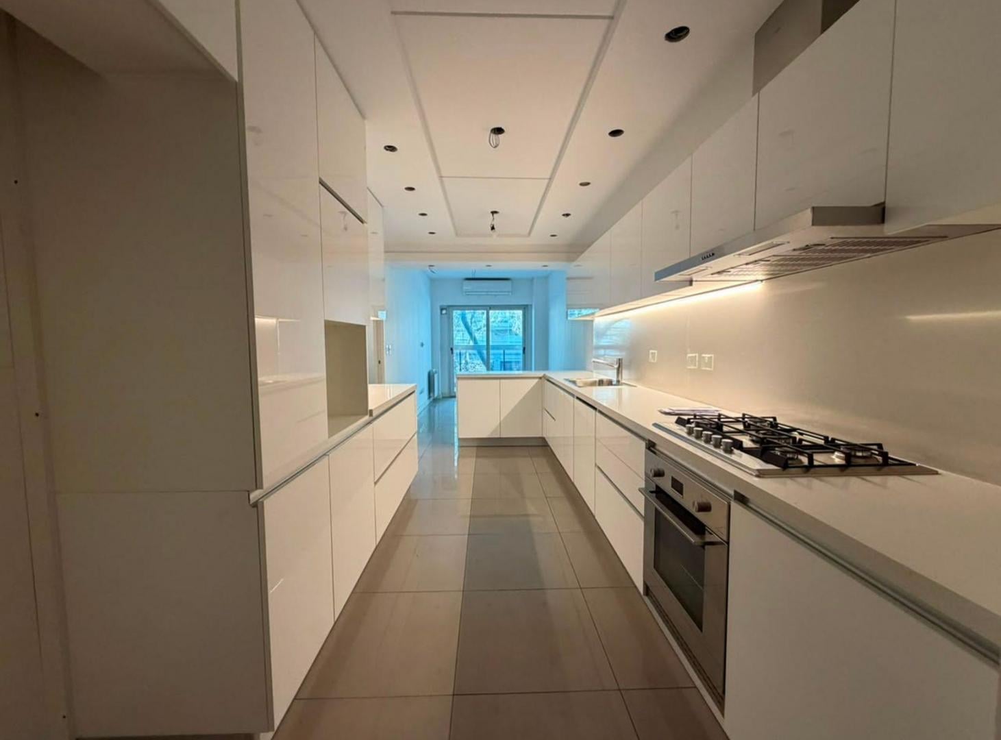 Foto de VENTA 4 AMB C/2 BALCON Y PARRILLA 1 COCH CABALLITO, imagen 3
