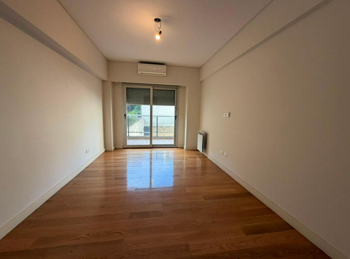 Foto de VENTA 4 AMB C/BALCON Y PARRILLA 2 COCH. CABALLITO, imagen 3