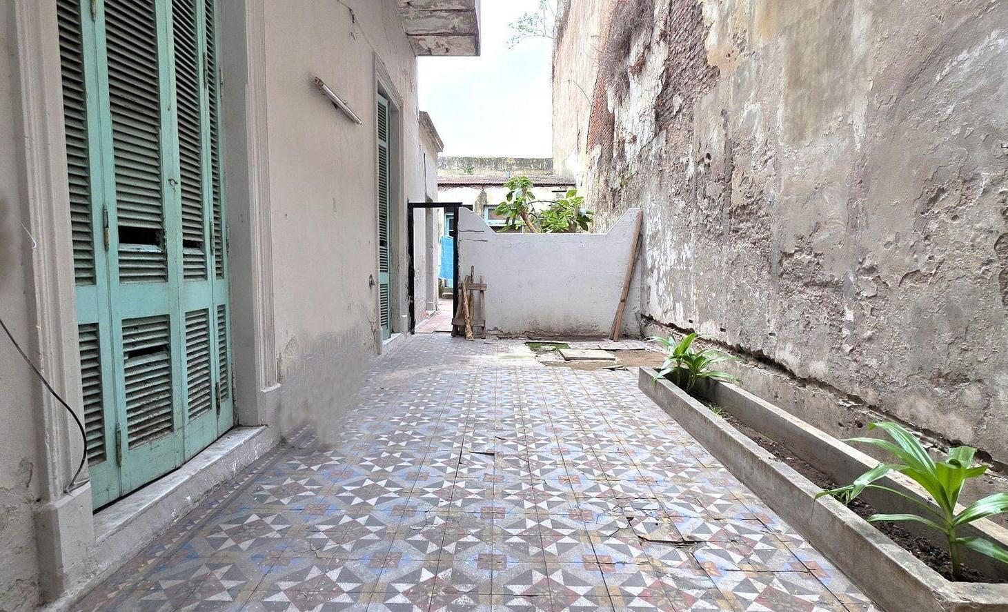 Foto de Venta PH. Excelente ubicación. Parque Patricios, imagen 2