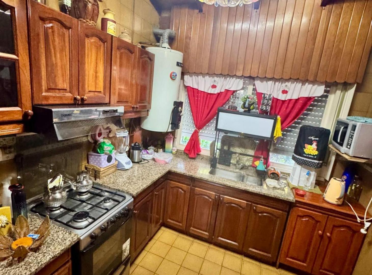 Foto de CASA CON QUINCHO Y GRAN PATIO EN BOSQUES, imagen 5