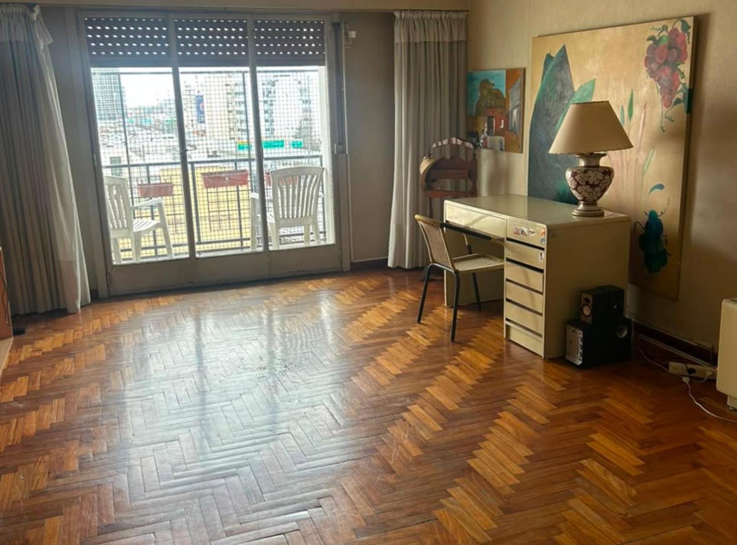 Foto de VENTA DEPARTAMENTO 3 AMBIENTES BALCON SAN TELMO, imagen 1