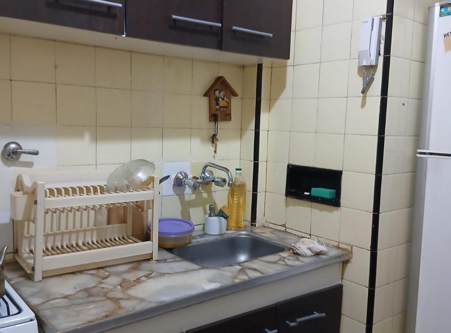Foto de VENTA PH 3 AMBIENTES 2 PISO ESCALERA ALMAGRO, imagen 3