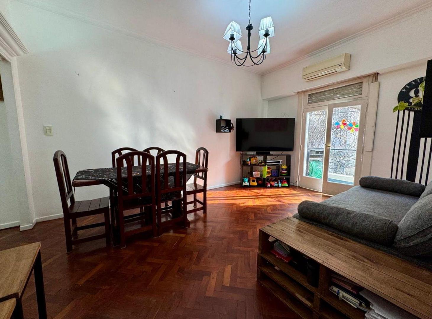 Foto de VENTA 3 AMB BALCÓN AL FRENTE 2°X ESC SOL en FLORES, imagen 3