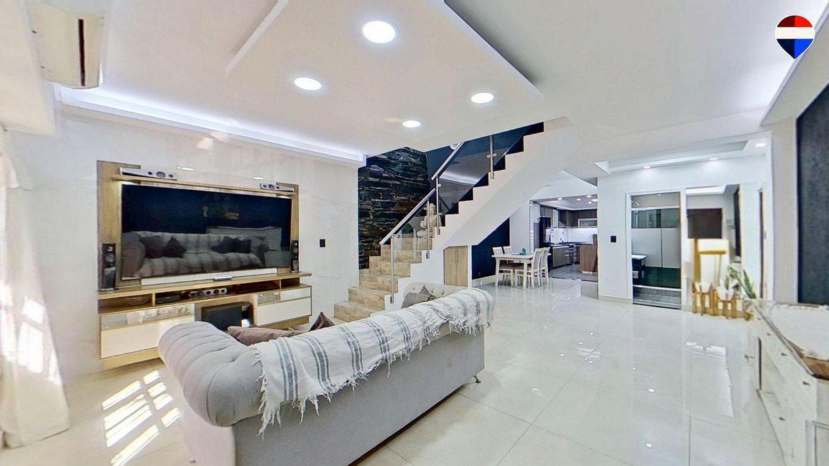 Foto de CASA VENTA PARQUE AVELLANEDA COCHERA PILETA, imagen 3