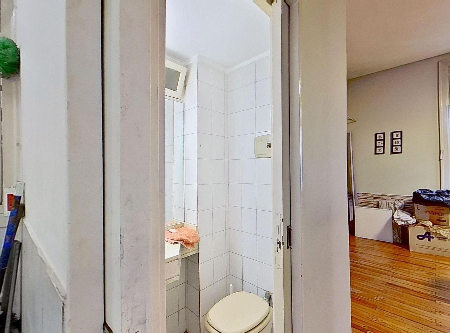 Foto de VENTA CASA 4 AMB COCHERA PATIO EN FLORES LUMINOSA, imagen 5
