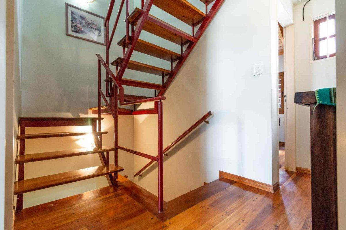 Foto de CASA TRIPLEX DE 4 AMBIENTES EN VENTA RAMOS MEJIA, imagen 4