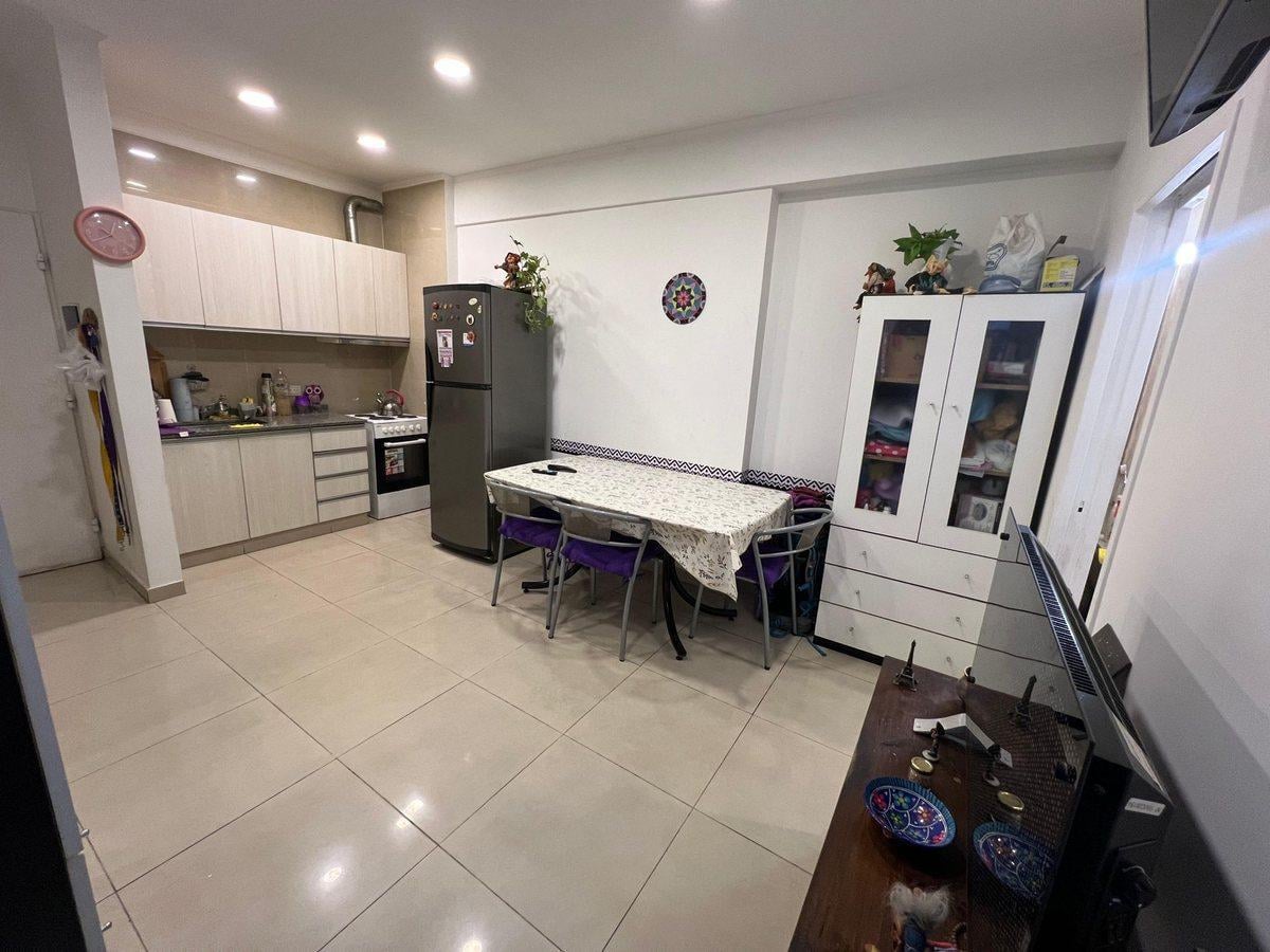 Foto de DEPTO 3 AMBIENTES EN VENTA EN CABALLITO CON PATIO, imagen 4