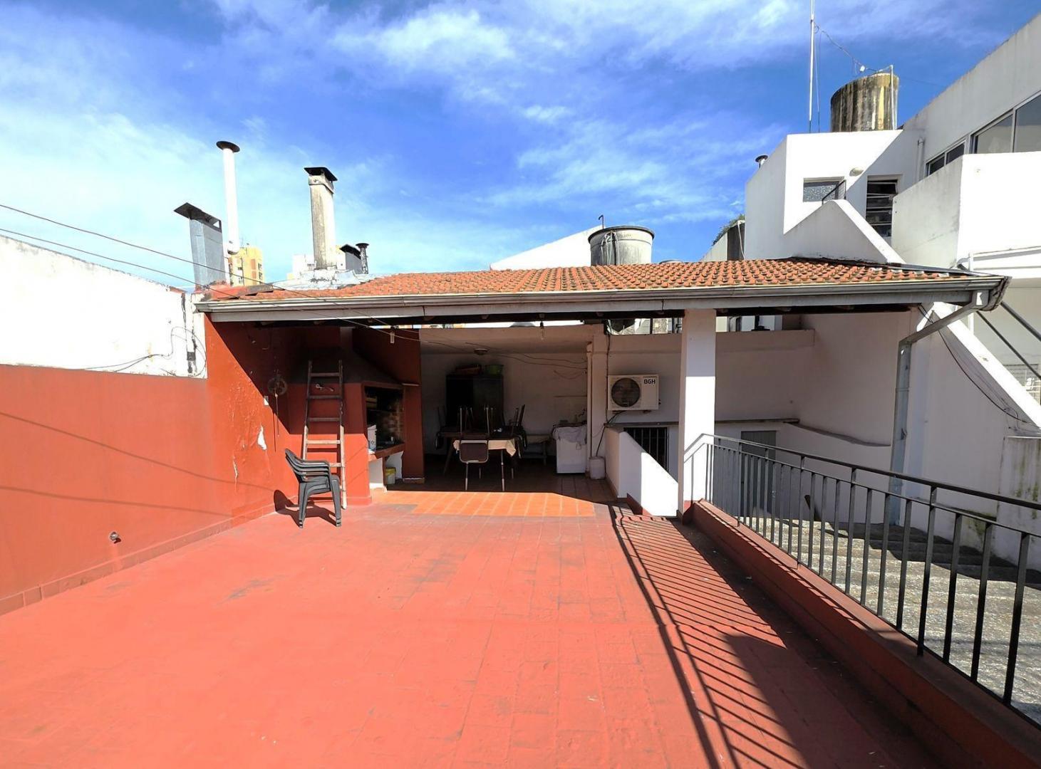 Foto de Venta Casa/Deposito. Lote Propio. Parque Patricios, imagen 4