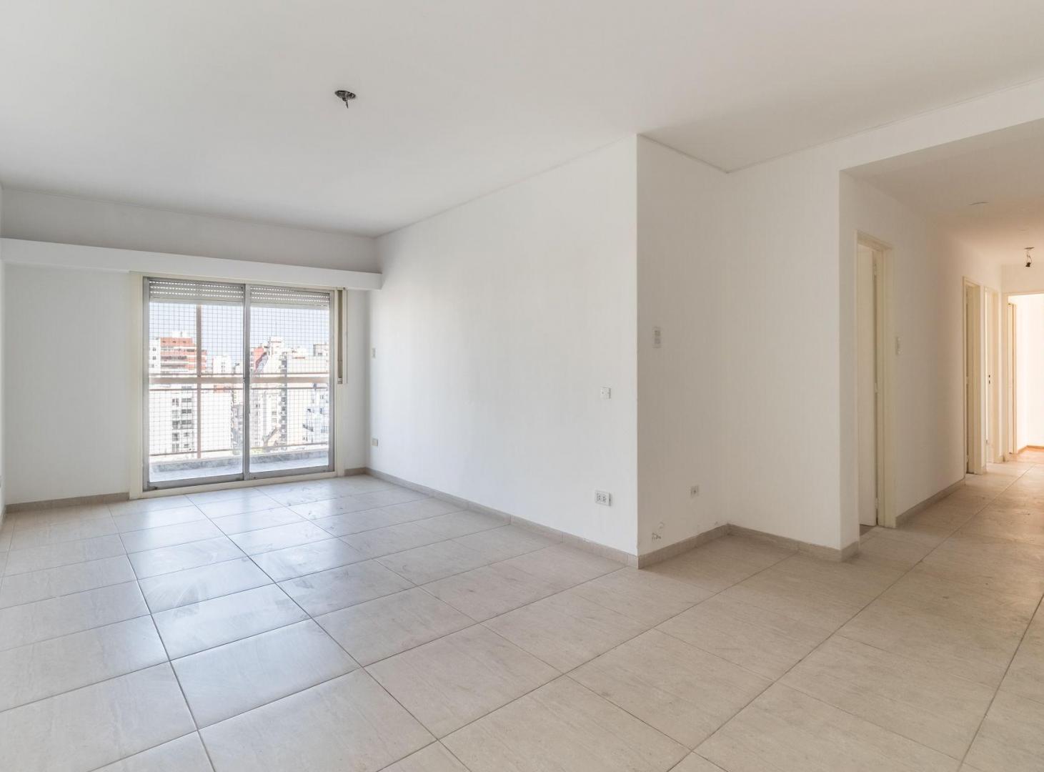 Foto de VENTA SEMIPISO 4 AMBIENTES BALCÓN 12m AVELLANEDA, imagen 1