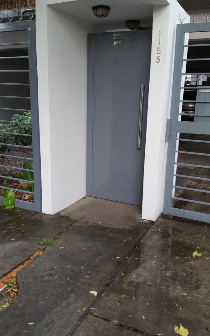 Foto de VENTA 1 COCHERA SAN ISIDRO, imagen 3