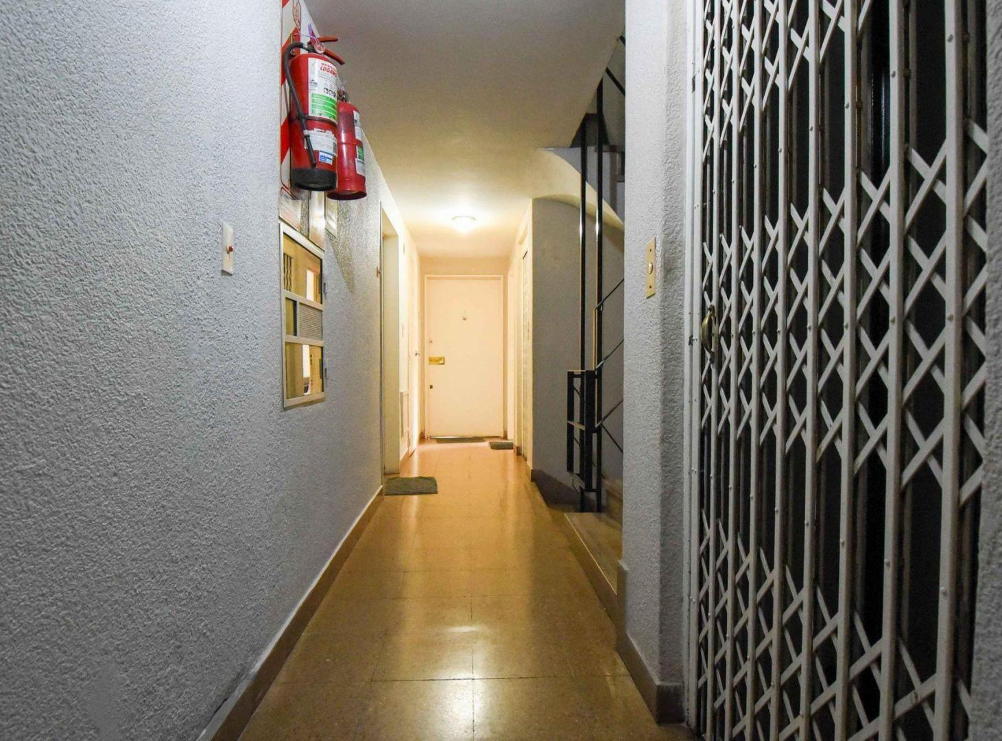 Foto de VENTA DEPARTAMENTO 3 AMB ALMAGRO DEPEND BALCON BAU, imagen 3