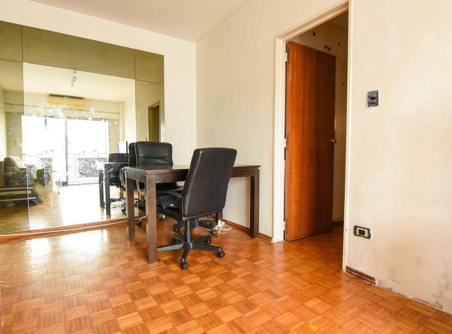 Foto de VENTA DEPARTAMENTO 3 AMB ALMAGRO DEPEND BALCON BAU, imagen 2